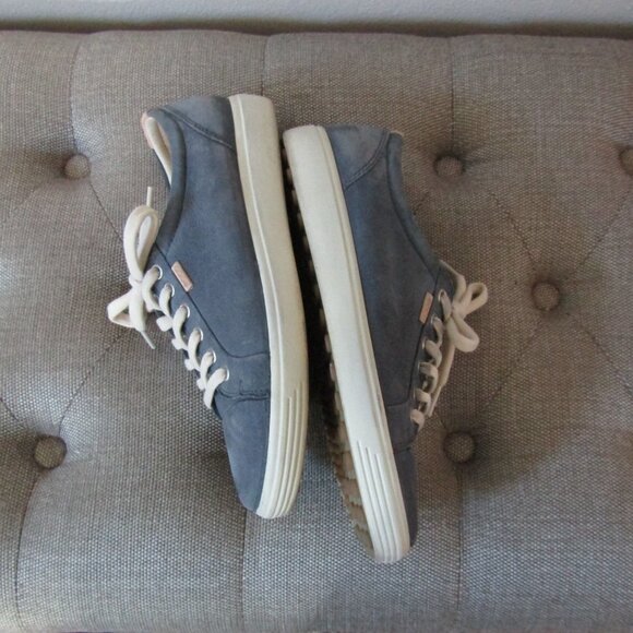 ECCO Nubuck Leather Sneaker EU 40/US 9 - Picture 2 of 13